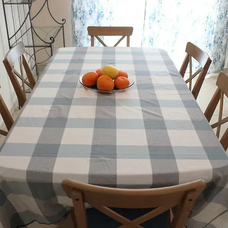 Paradise Gardens Apartment